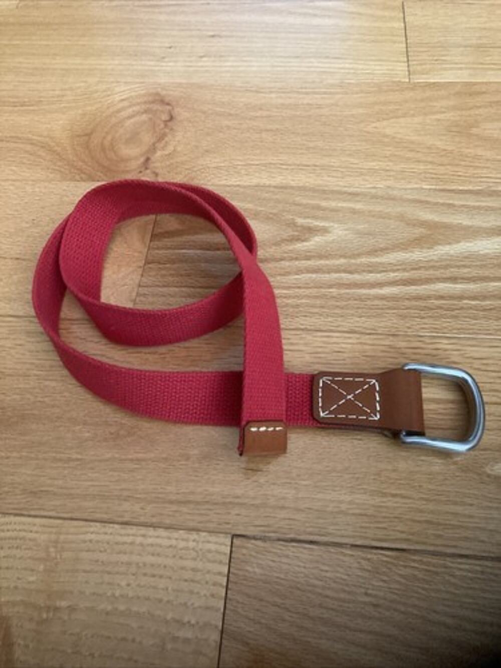 NWOT Unisex Solid Red Canvas Woven D Ring Belt Size Small (38 Inches)